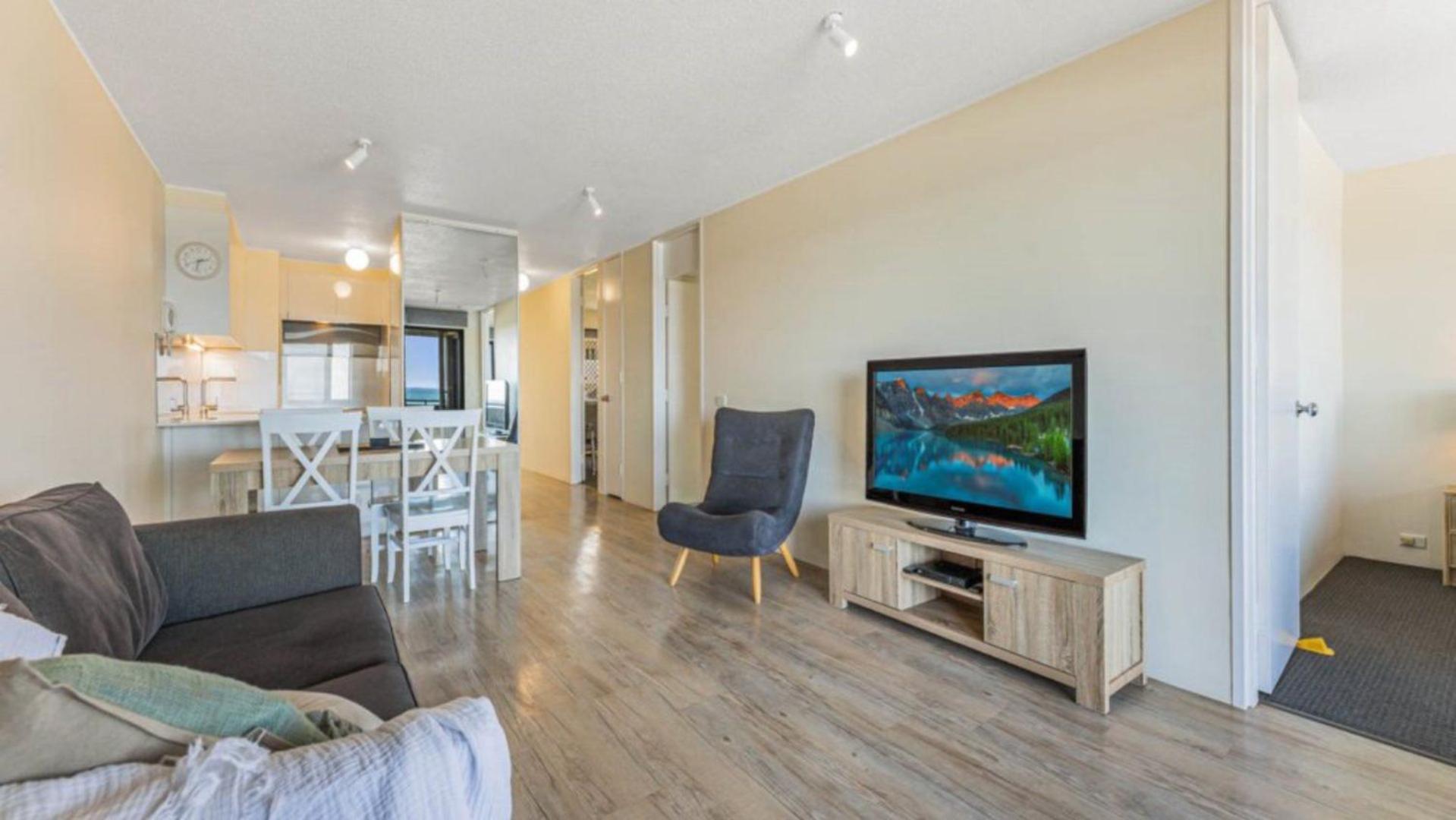 #6 Seaspray, Kings - Absolute Waterfront *